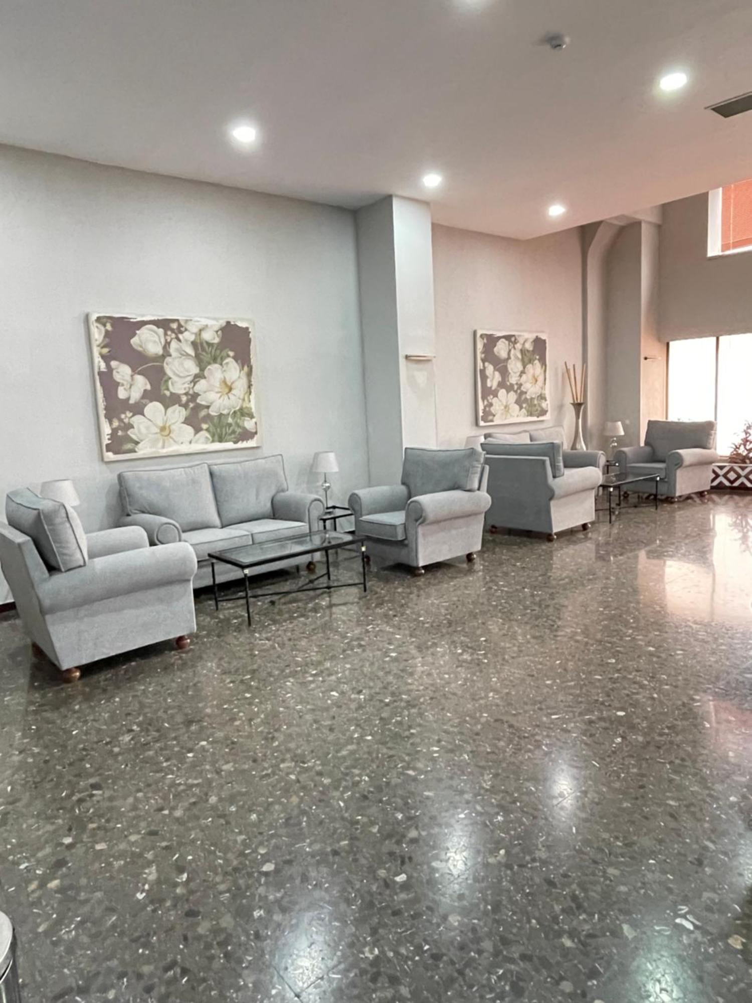 Resitur Luxury Suit 2 Sevilla Eksteriør bilde